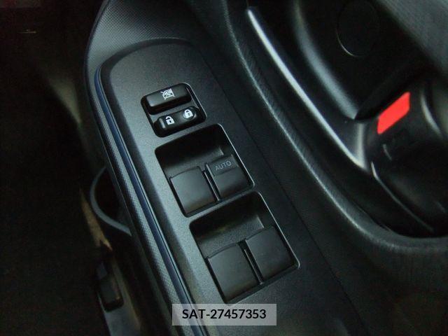 Toyota AQUA 2017-03 314289-6