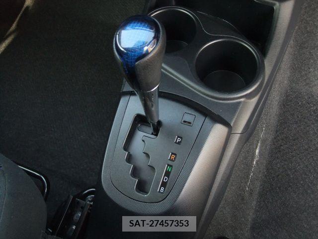 Toyota AQUA 2017-03 314289-8