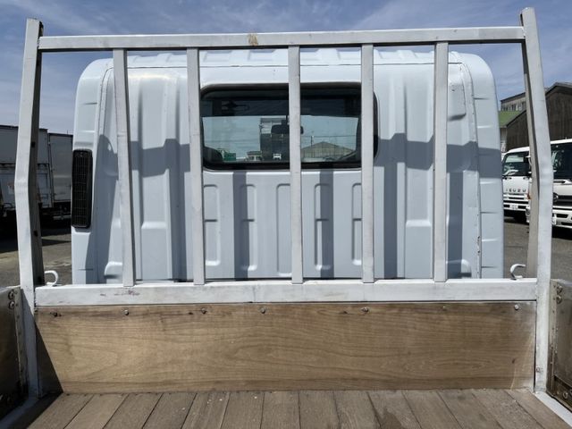 Isuzu ELF TRUCK 2011-12 2765-8