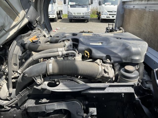 Isuzu ELF TRUCK 2011-12 2765-20