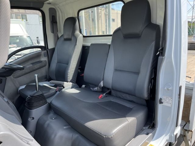 Isuzu ELF TRUCK 2011-12 2765-18