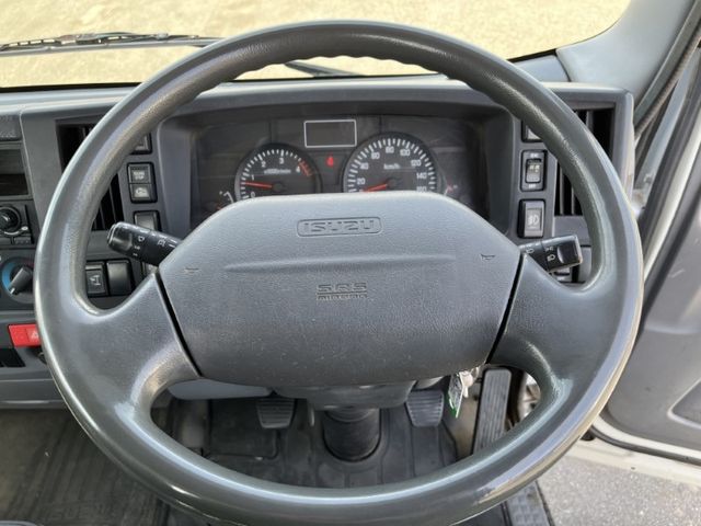 Isuzu ELF TRUCK 2011-12 2765-16