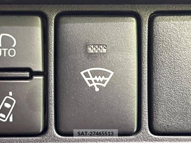 Toyota NOAH 2020-12 375822-7