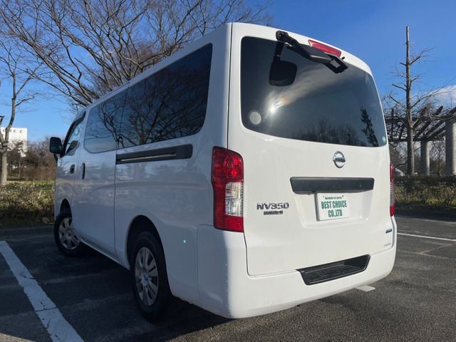 Nissan NV350 Caravan 2014-10 184235-3