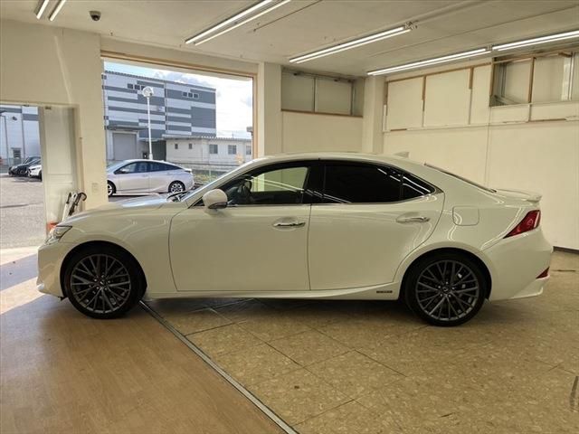 Lexus IS 2013-06 194380-7