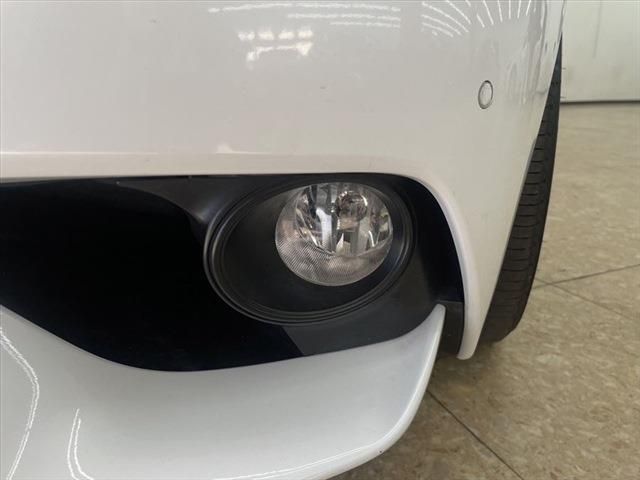 Lexus IS 2013-06 194380-10