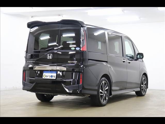 Honda e 2015-12 6410-18