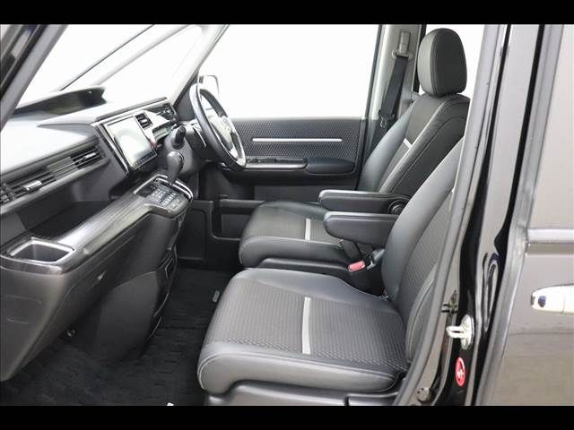 Honda e 2015-12 6410-10