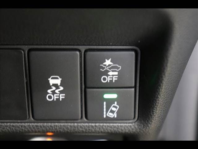 Honda e 2015-12 6410-5