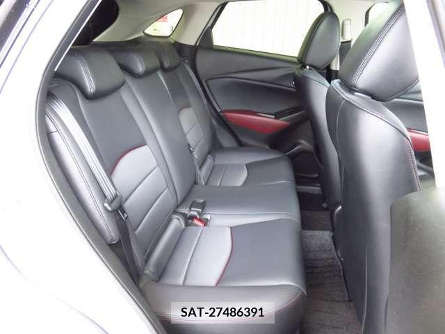 Mazda CX-3 2017-02 212181-15
