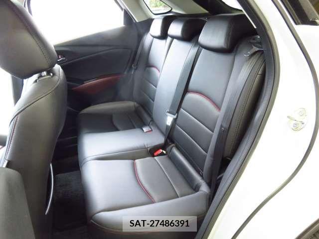 Mazda CX-3 2017-02 212181-14