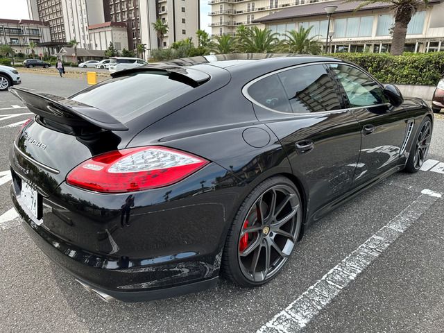 Porsche PANAMERA 2011-09 18525-5