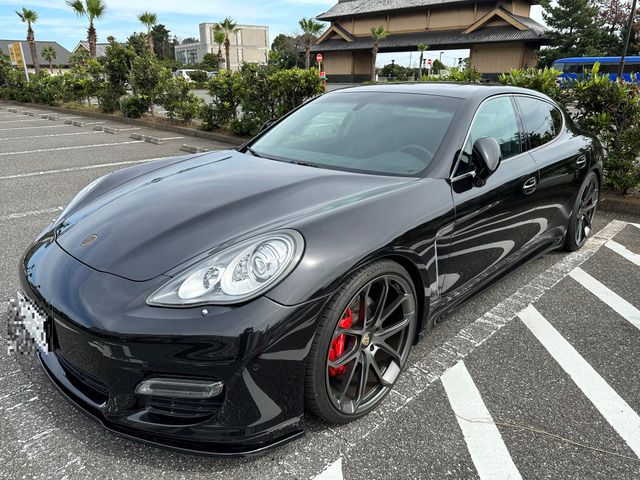 Porsche PANAMERA 2011-09 18525-1