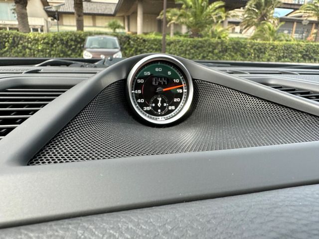 Porsche PANAMERA 2011-09 18525-8