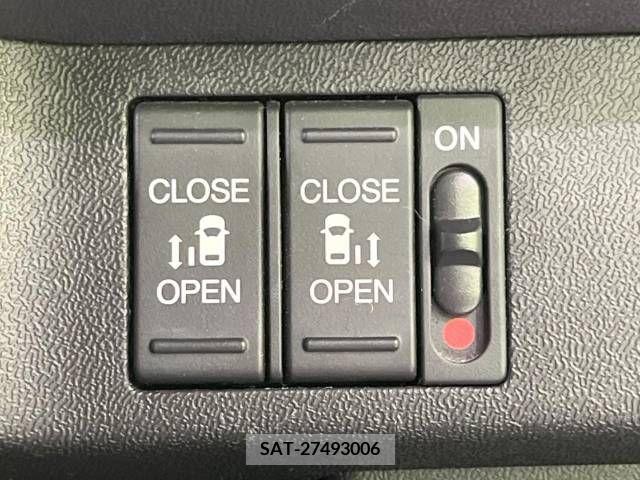 Honda STEP WGN 2016-03 324666-4