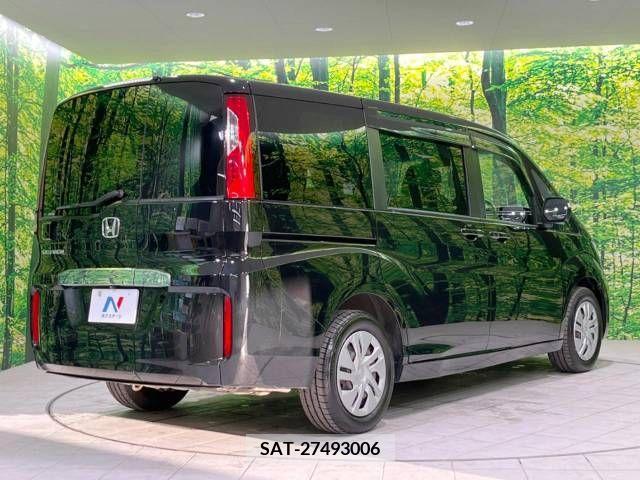 Honda STEP WGN 2016-03 324666-18