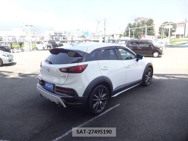 Mazda CX-3 2016-02 358483-1