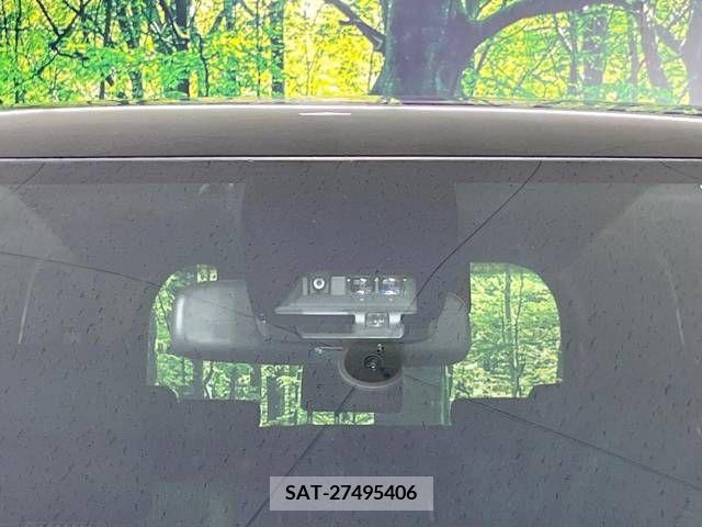 Toyota VOXY 2019-03 240113-5