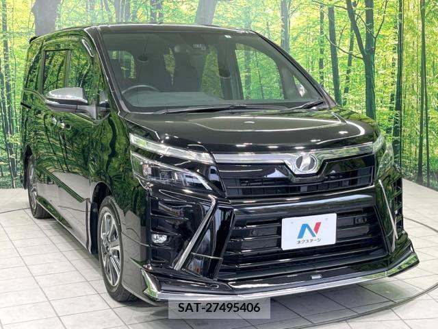 Toyota VOXY 2019-03 240113-17
