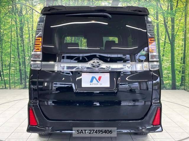 Toyota VOXY 2019-03 240113-16