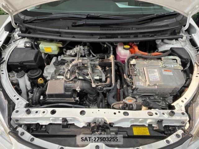Toyota AQUA 2013-08 375824-13