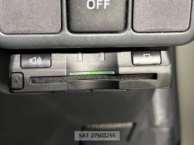 Toyota AQUA 2013-08 375824-4