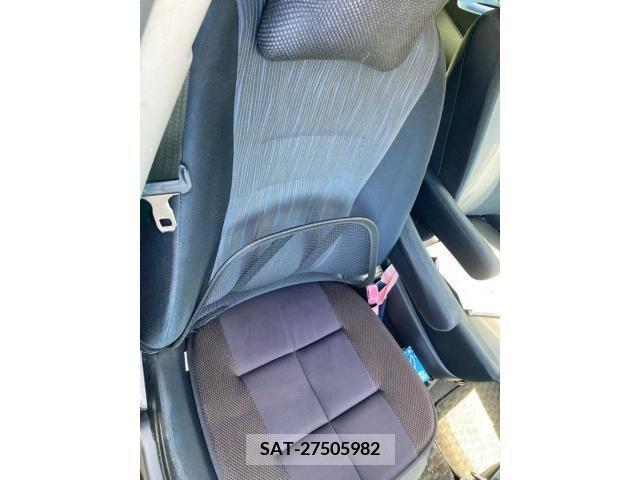 Toyota NOAH 2010-07 392838-13