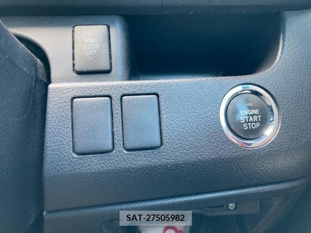 Toyota NOAH 2010-07 392838-15