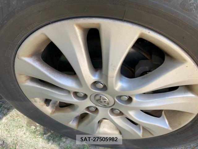 Toyota NOAH 2010-07 392838-8