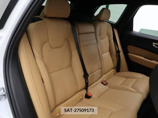 Volvo XC60 2019-09 421037-10