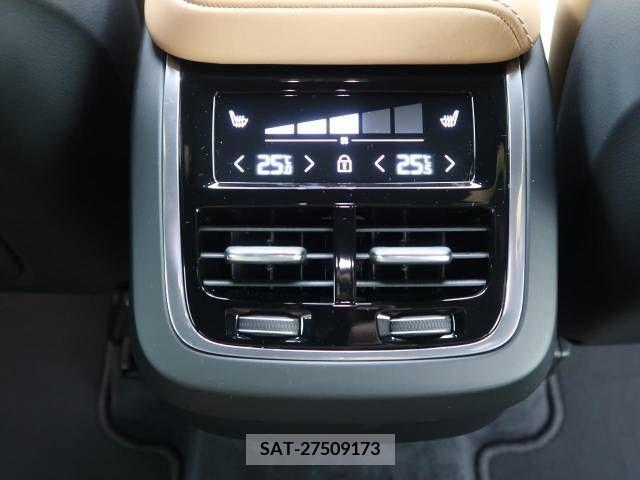 Volvo XC60 2019-09 421037-7