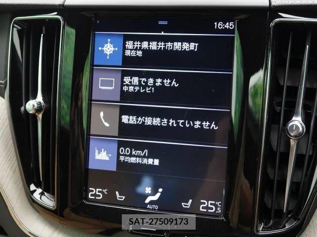 Volvo XC60 2019-09 421037-5