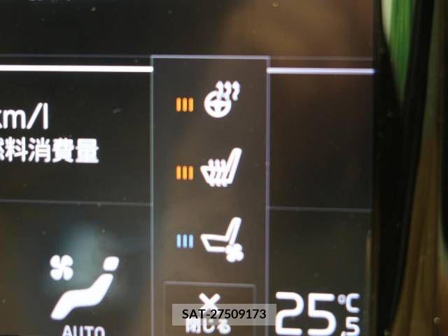 Volvo XC60 2019-09 421037-6
