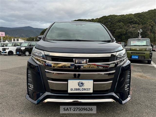 Toyota NOAH 2017-08 204570-6