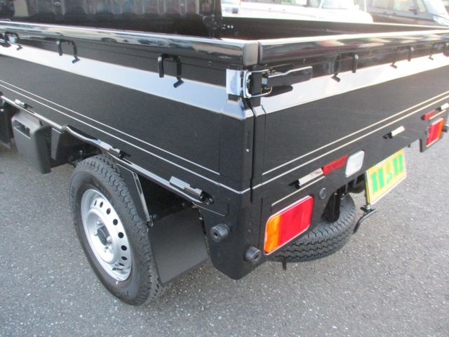 Suzuki CARRY TRUCK 2023-09 16843-12