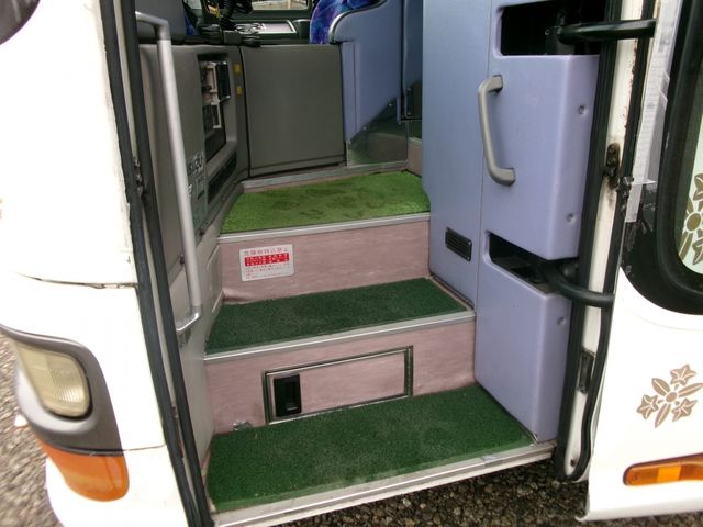 Isuzu GALA 2005-03 13494-10