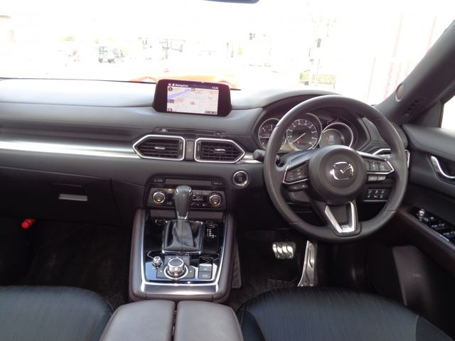 Mazda CX-8 2018-03 181635-1