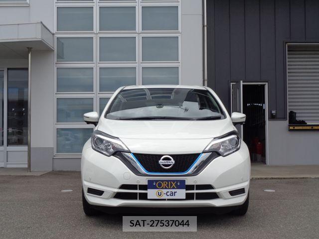Nissan NOTE 2018-02 305429-21