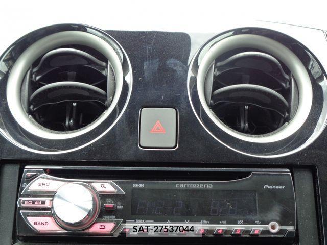 Nissan NOTE 2018-02 305429-7