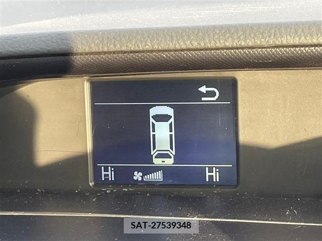 Toyota VOXY 2020-03 208510-16
