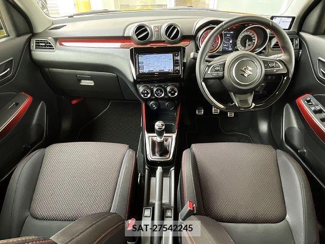 Suzuki SWIFT 2019-02 320817-1