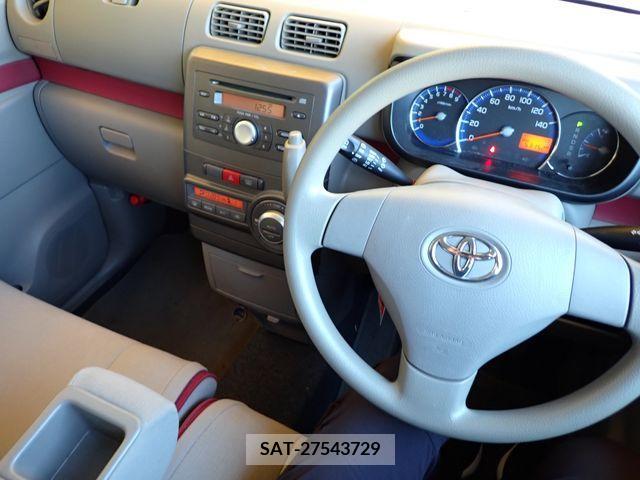 Toyota PIXIS SPACE 2012-07 281422-13