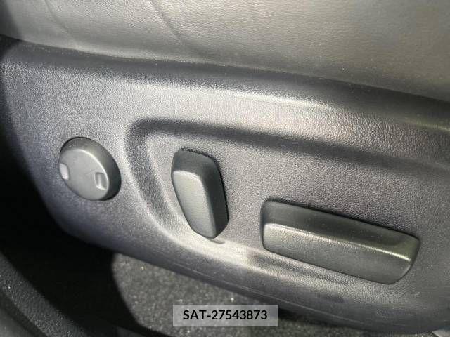 Toyota HARRIER 2017-12 271653-5