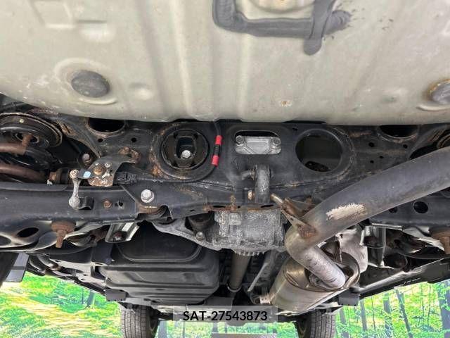 Toyota HARRIER 2017-12 271653-19