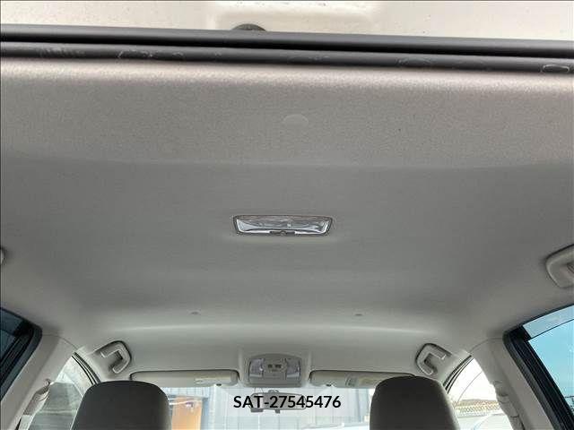 Toyota PRIUS 2011-12 220610-14