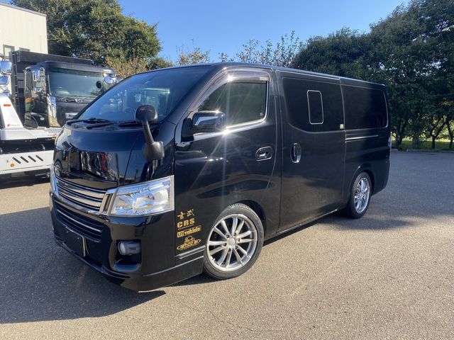 Nissan NV350 Caravan 2014-03 192585-0