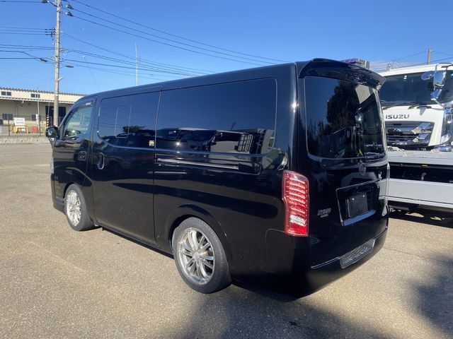 Nissan NV350 Caravan 2014-03 192585-7