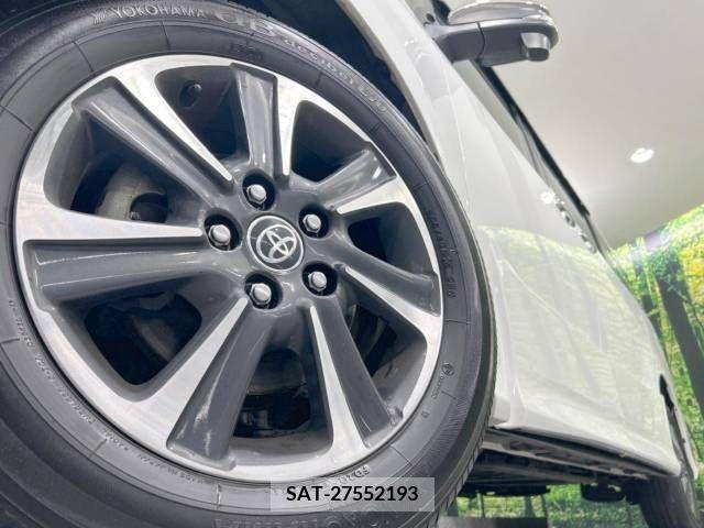 Toyota VOXY 2021-05 237586-13