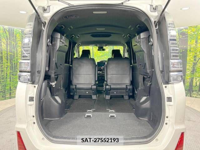 Toyota VOXY 2021-05 237586-10