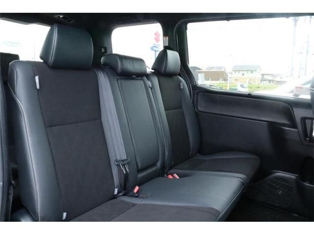 Toyota NOAH 2019-06 25161-20